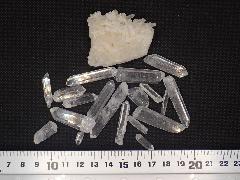 水晶セット�F（クラスター＋針状水晶ポイント六角柱）